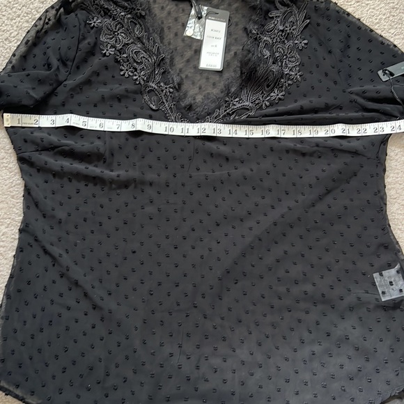 BCBGMaxAzria Swiss Dot Sheer Lace Detail Blouse In Black Size XL - Picture 15 of 15